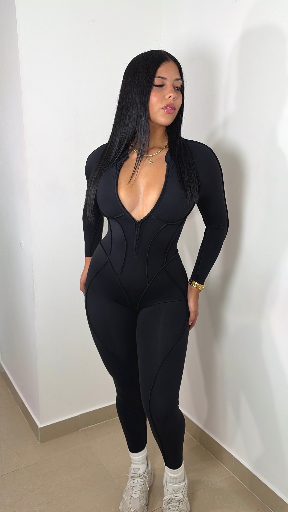 Longsleeve emboired black jumpsuit