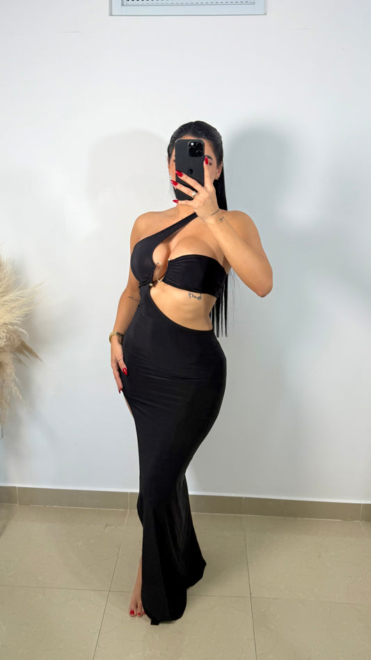 Elegant maxi black dress