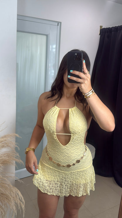 Lace light yellow dress w. pant