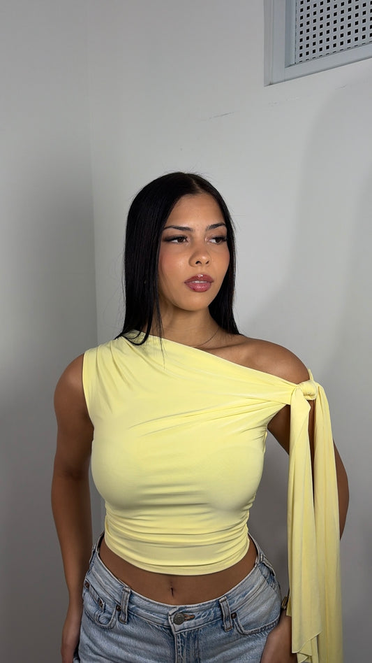 Light yellow top