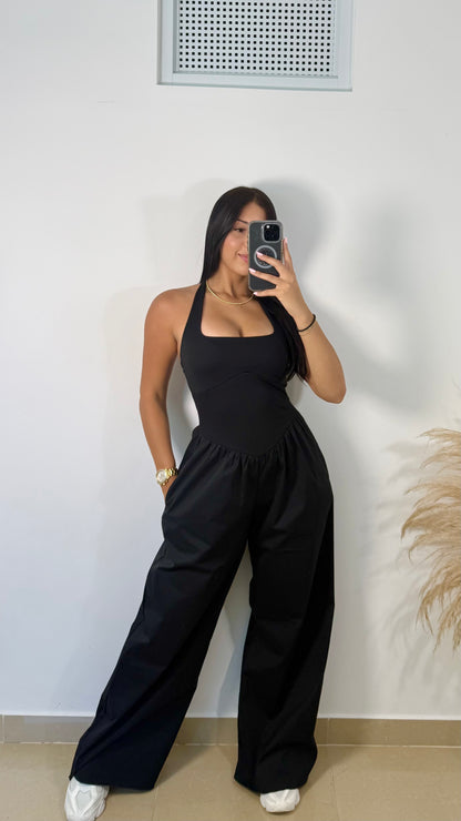 Black palazzo jumpsuit w pockets