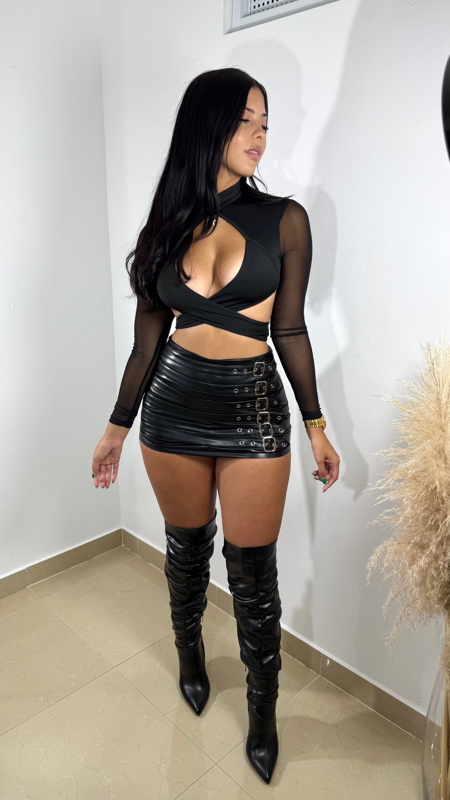 Long sleeve black top