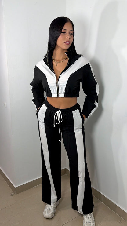 Black & white perfect set