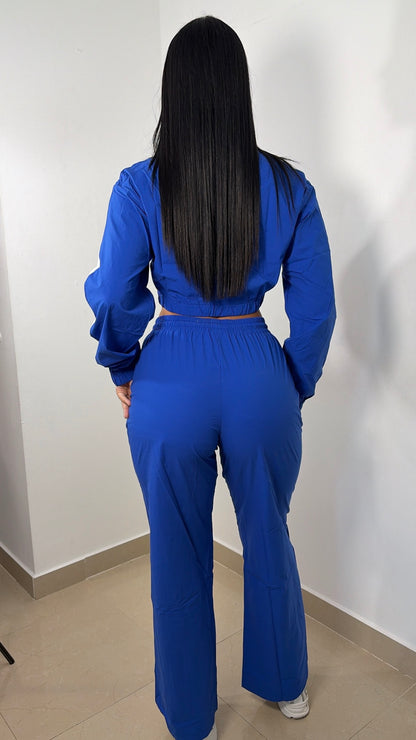 Waterproof royal set