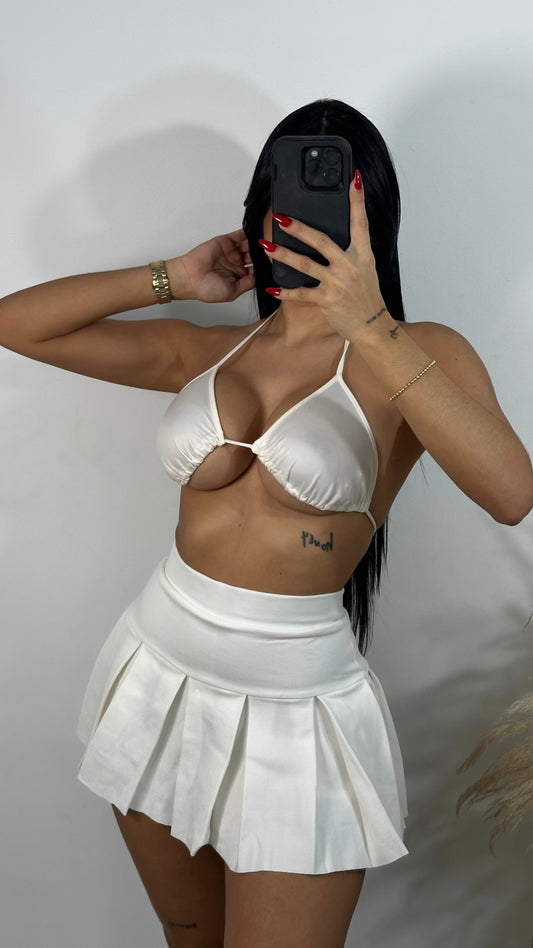 White triangle top