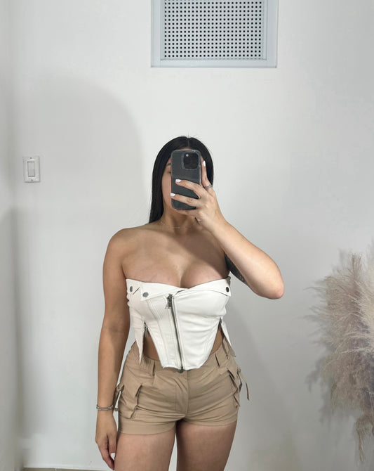Cargo short nude