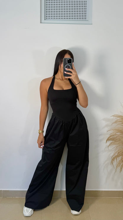 Black palazzo jumpsuit w pockets