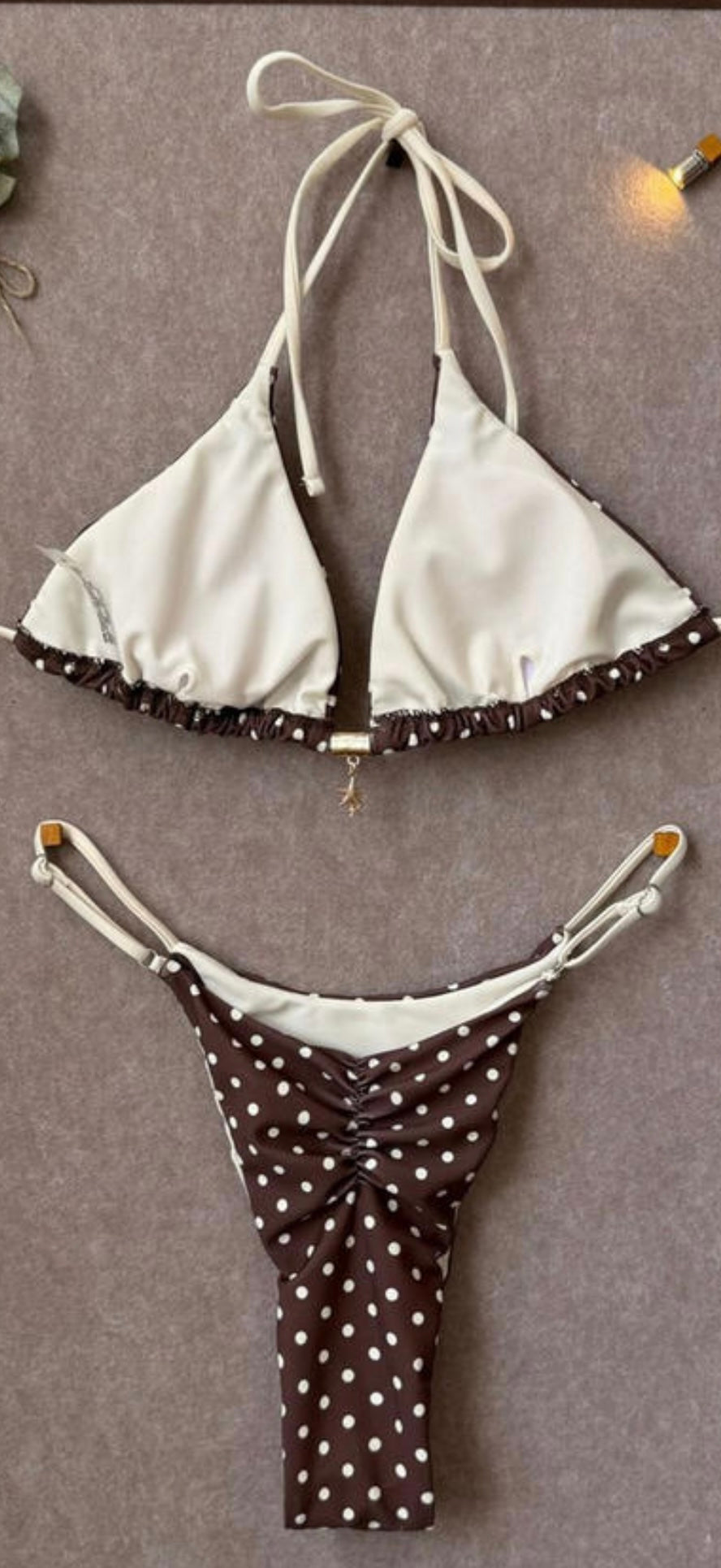 Polka dots brown